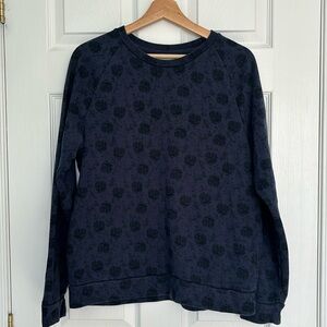 Frank and Oak navy blue classic sweatshirt